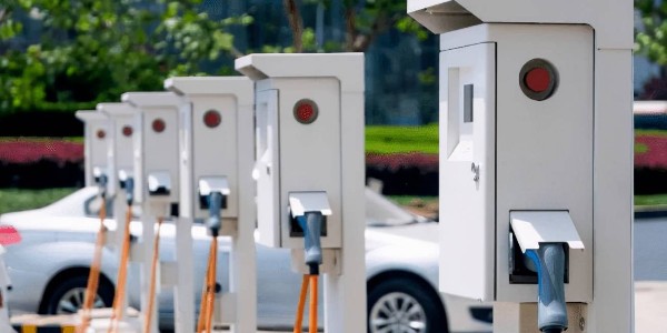 中國充電聯盟：6月公共充電樁同比增長40.6%